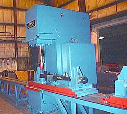 c-frame assembly press with shuttle table